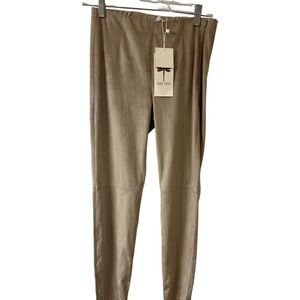 Jamie Legging | Tyler Boe